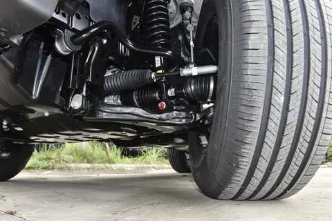 硬派与豪华的平衡——坦克300动态驾驶体验